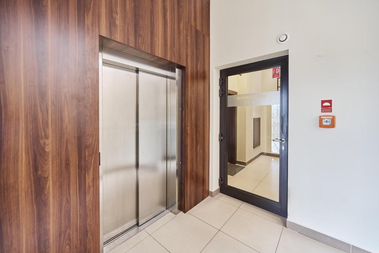 Architektow Avenue Apartment Free Parking By Noclegi Renters ヴロツワフ エクステリア 写真