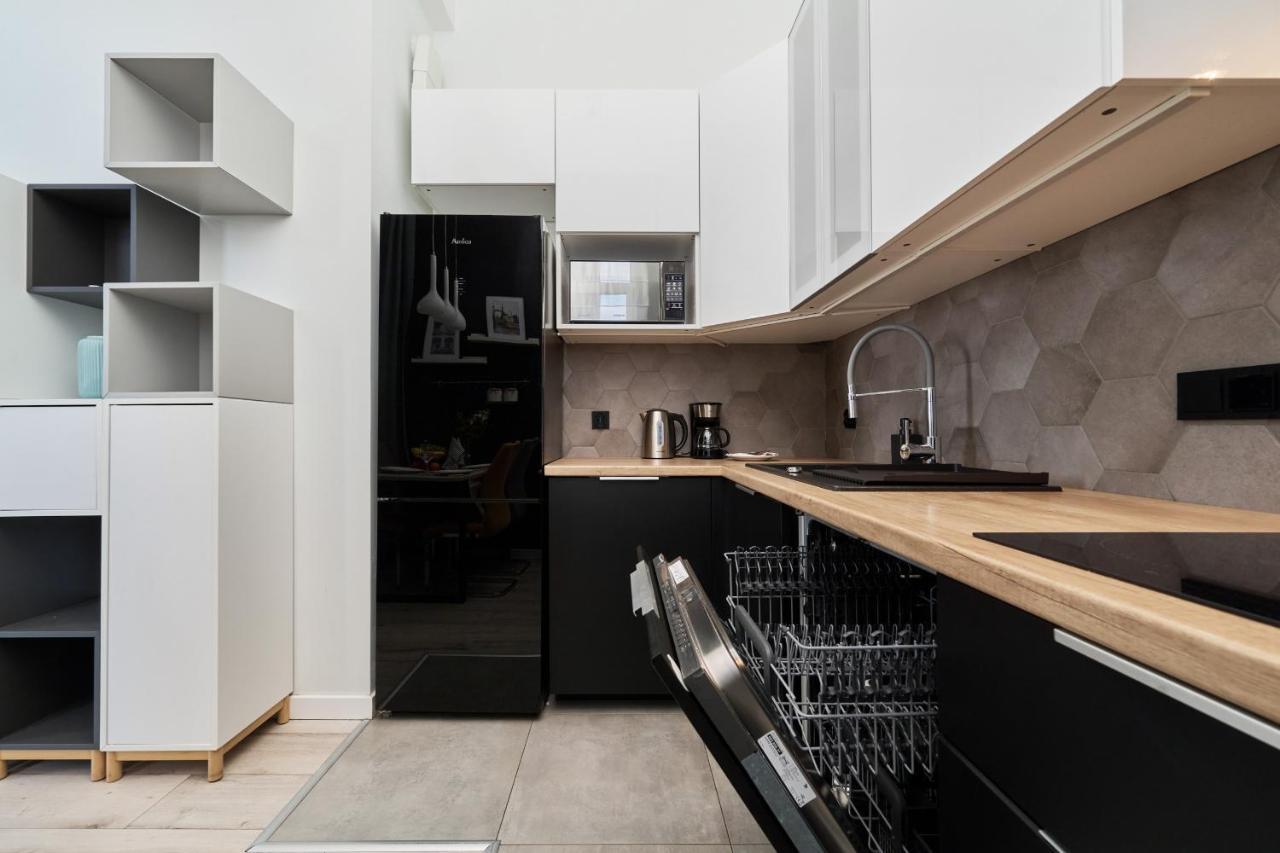 Architektow Avenue Apartment Free Parking By Noclegi Renters ヴロツワフ エクステリア 写真